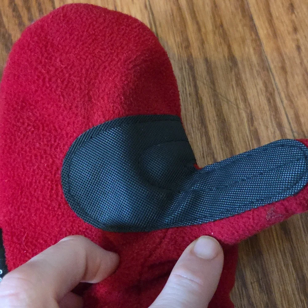 3/$12 Thinsulate Waterproof Fleece Mittens (S)
